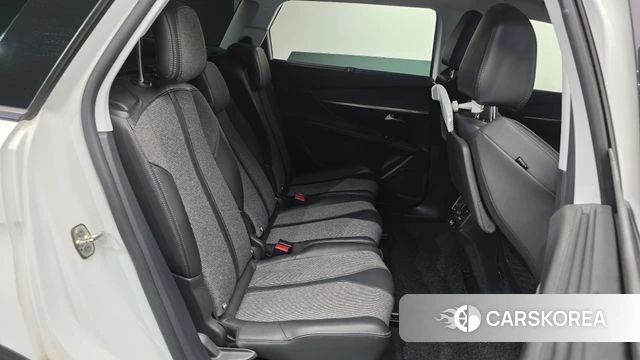 Peugeot 5008 second generation 2018 Белый из Кореи, фото 2