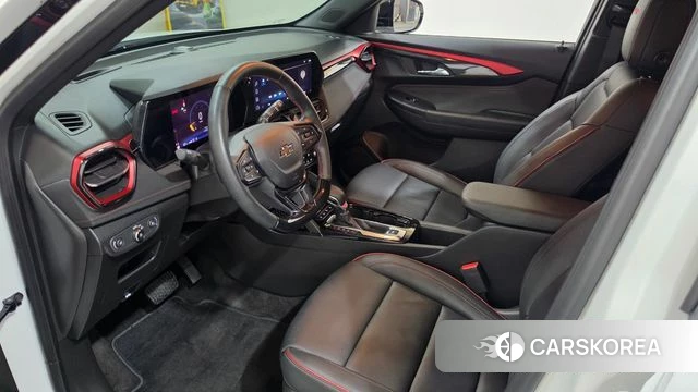 Chevrolet (GM Daewoo) The New Trail Blazer 2023 Черный из Кореи, фото 2