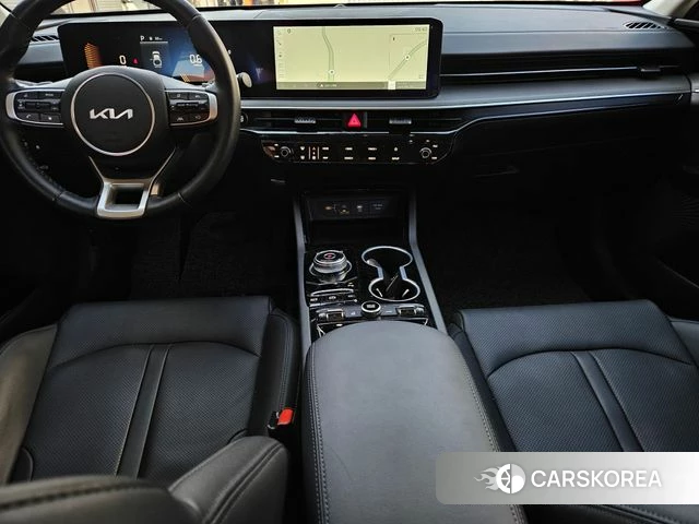 Kia The New K5 3rd generation 2024 Белый из Кореи, фото 2