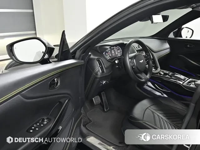 Aston Martin DBX 2023 Темно-зеленый из Кореи, фото 2