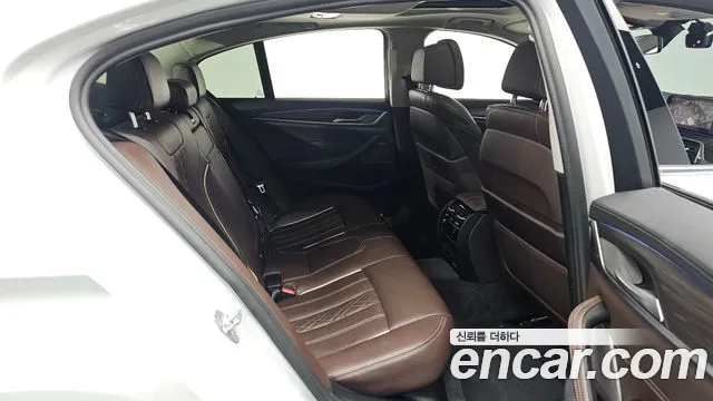 BMW 5 Series (G30) 2020 Белый из Кореи, фото 2