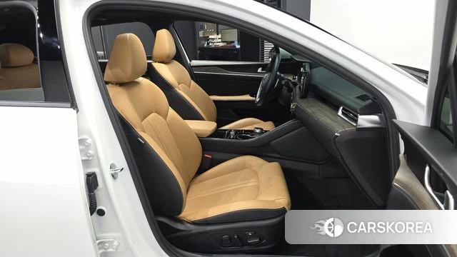 Kia K5 3rd generation 2022 Белый из Кореи, фото 2