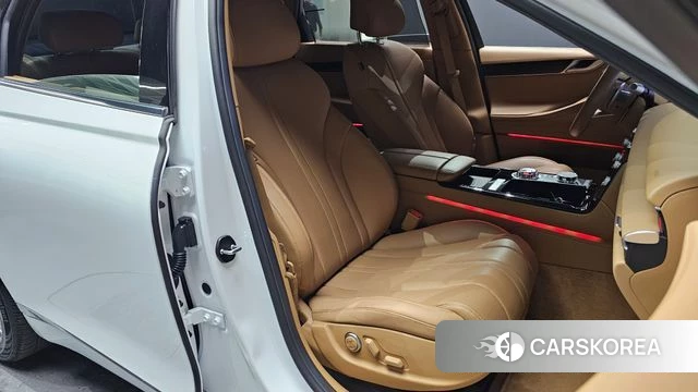 Genesis G80 (RG3) 2024 Белый из Кореи, фото 2