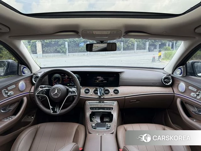 Mercedes-Benz E-class PHEV 2021 Серебристо-серый из Китая, фото 2
