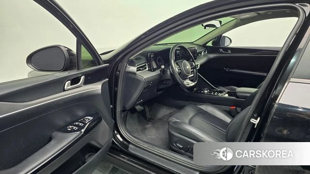 Kia K5 3rd generation 2021 Черный из Кореи, фото 2