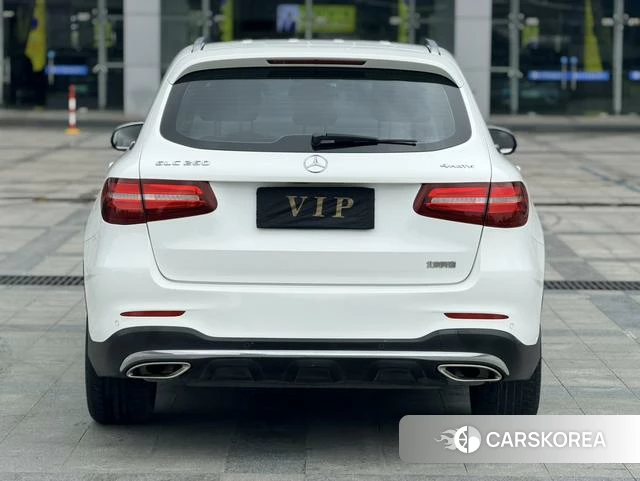 Mercedes-Benz GLC 2018 Белый из Китая, фото 2