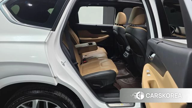 Hyundai The New Santa Fe 2021 Белый из Кореи, фото 2