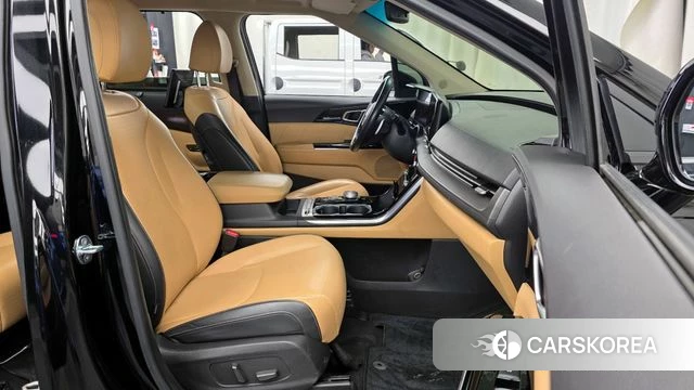 Kia Carnival 4th generation 2021 Черный из Кореи, фото 2