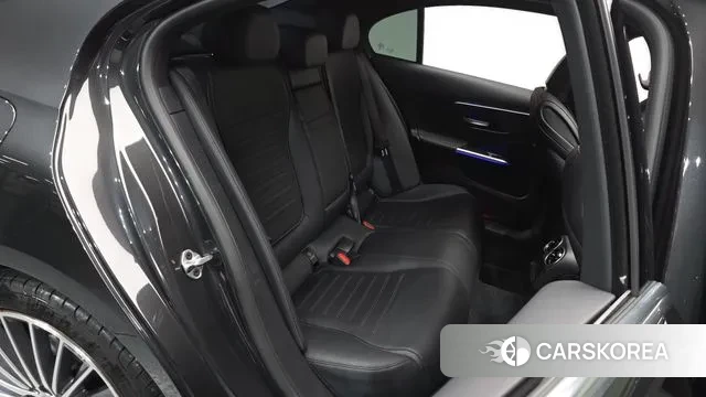 Mercedes-Benz C-Class W206 2022 Серый из Кореи, фото 2