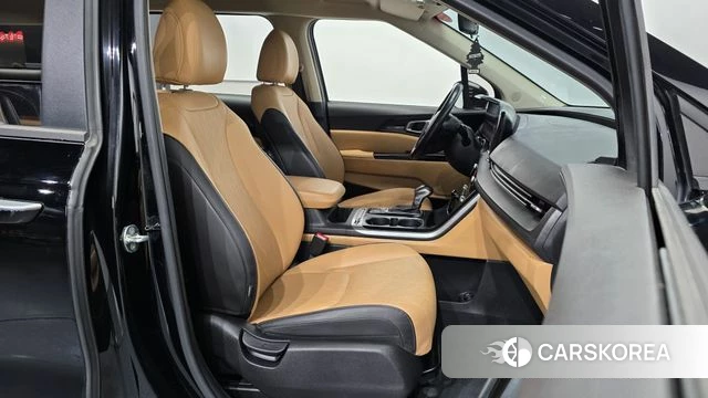 Kia Carnival 4th generation 2021 Черный из Кореи, фото 2