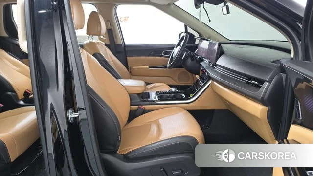 Kia Carnival 4th generation 2023 Черный из Кореи, фото 2