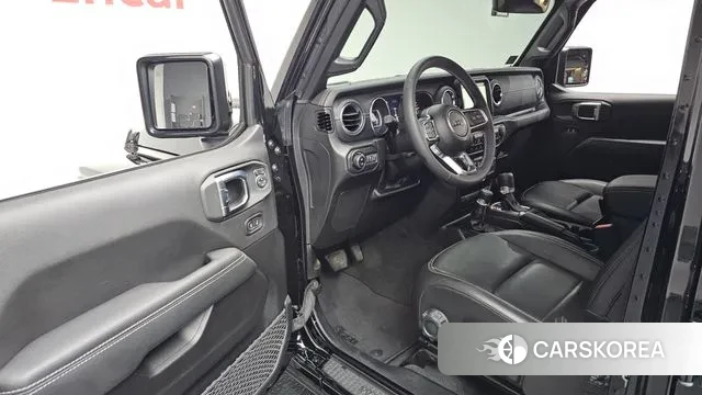 Jeep Wrangler (JL) 2023 Черный из Кореи, фото 2