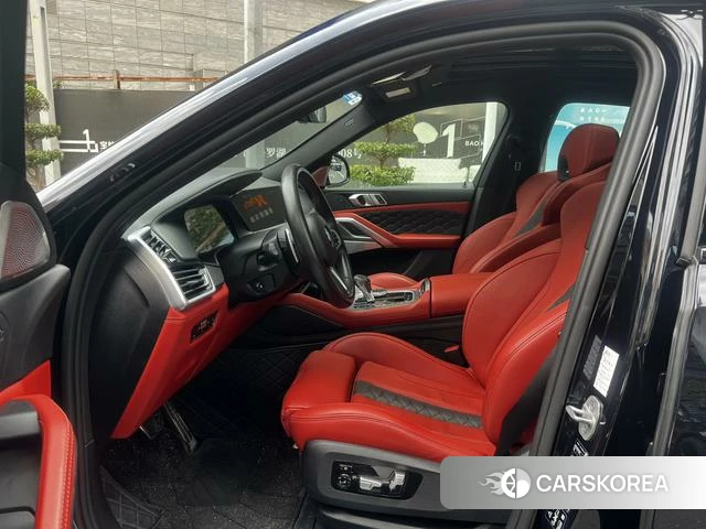 BMW X6 M 2021 Черный из Китая, фото 2