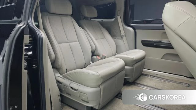 Kia All New Carnival 2018 Черный из Кореи, фото 2