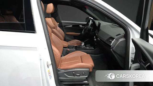 Audi Q5 (FY) 2024 Белый из Кореи, фото 2