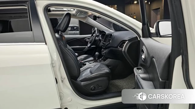 Jeep Cherokee (KL) 2019 Белый из Кореи, фото 2