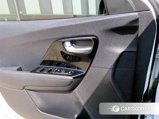 Kia The New Niro 2021 Белый из Кореи, фото 2