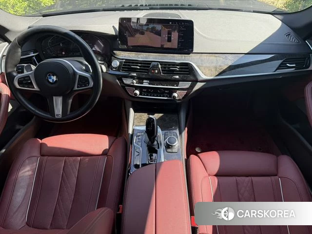 BMW 5 series 2022 Черный из Китая, фото 2