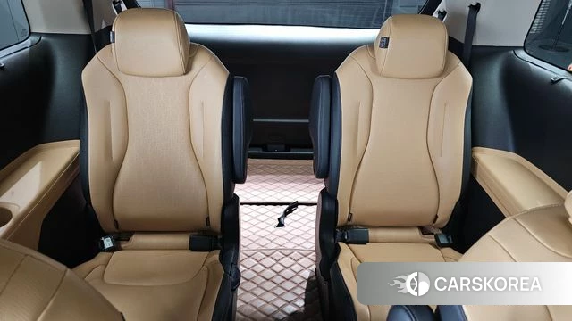 Kia Carnival 4th generation 2023 Белый из Кореи, фото 2