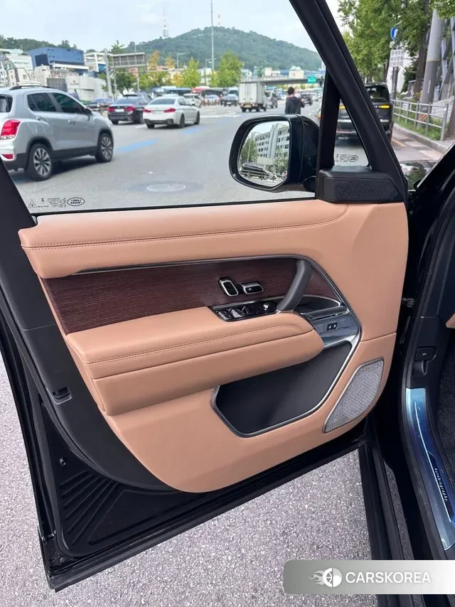 Land Rover Range Rover 5th Generation 2025 Черный из Кореи, фото 2