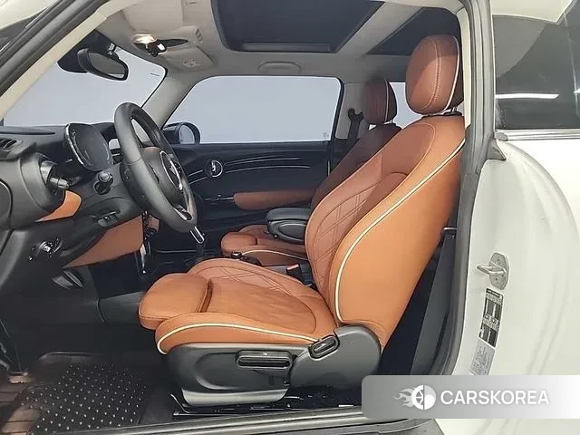 Mini Cooper S 2023 Белый из Кореи, фото 2