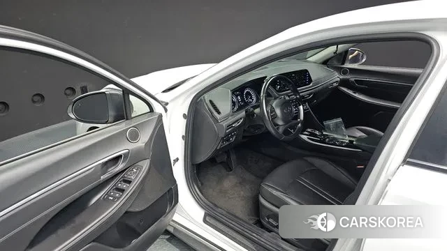 Hyundai Sonata Hybrid (DN8) 2023 Белый из Кореи, фото 2