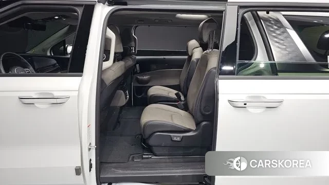 Kia The New Carnival 4th Generation 2024 Белый из Кореи, фото 2