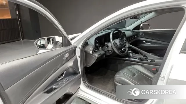 Hyundai Avante (CN7) 2022 Белый из Кореи, фото 2