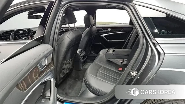 Audi A6 (C8) 2020 Серый из Кореи, фото 2