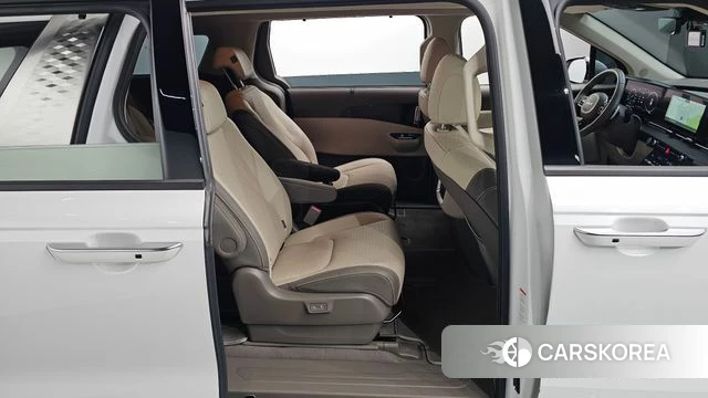 Kia Carnival 4th generation 2023 Белый из Кореи, фото 2