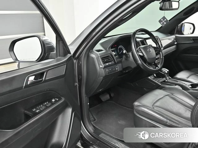 Ssangyong The New Rexton Sports Cannes 2021 Серый из Кореи, фото 2