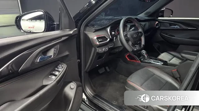 Chevrolet (GM Daewoo) Trailblazer 2021 Черный из Кореи, фото 2