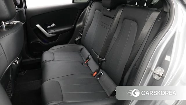 Mercedes-Benz A-Class W177 2024 Серый из Кореи, фото 2