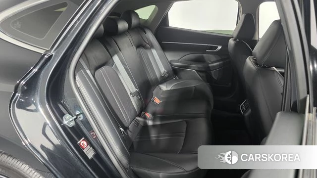 Hyundai Sonata Hybrid (DN8) 2022 Черный из Кореи, фото 2