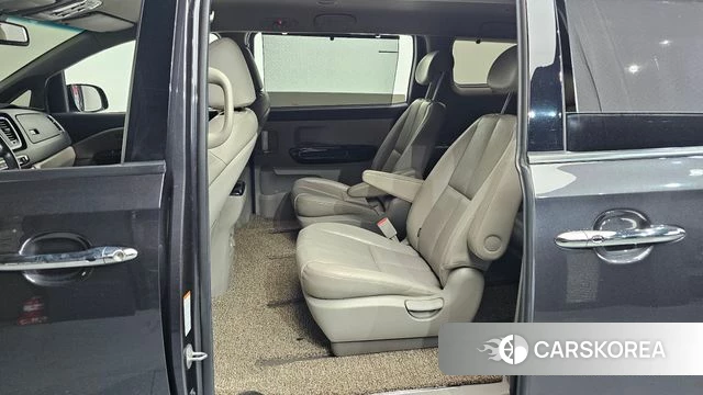 Kia The New Carnival 2019 Серый из Кореи, фото 2