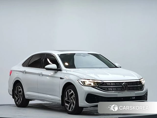 Volkswagen Sagitar 2022 Белый из Китая, фото 2