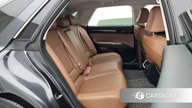 Hyundai Grandeur (GN7) 2023 Серый из Кореи, фото 2