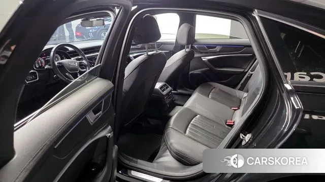 Audi A6 (C8) 2020 Черный из Кореи, фото 2