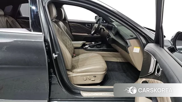 Kia K8 Hybrid 2022 Серый из Кореи, фото 2