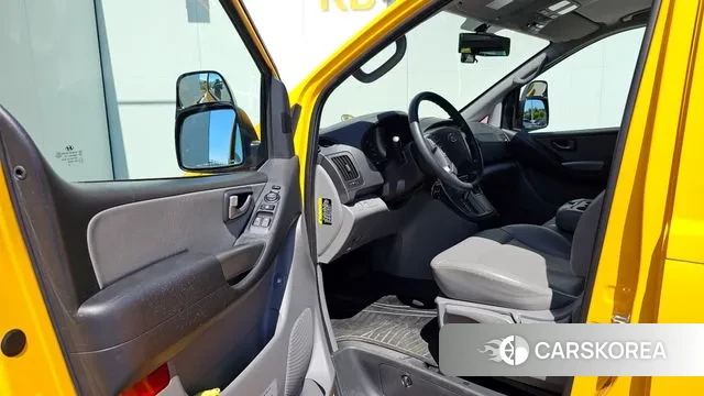 Hyundai The New Grand Starex 2019 Желтый из Кореи, фото 2