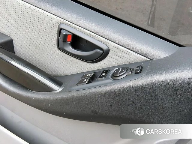 Hyundai The New Grand Starex 2019 Серебристо-серый из Кореи, фото 2