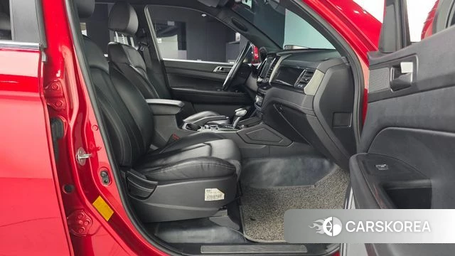 Ssangyong The New Rexton Sport 2021 Красный из Кореи, фото 2