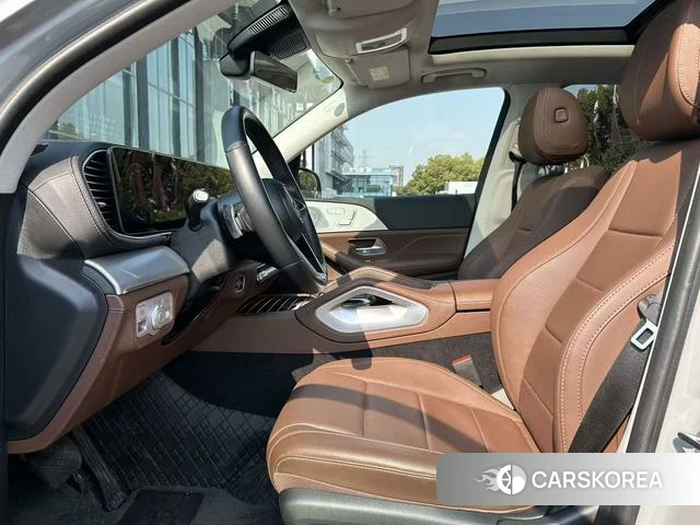 Mercedes-Benz GLE (import) 2024 Серебристо-серый из Китая, фото 2