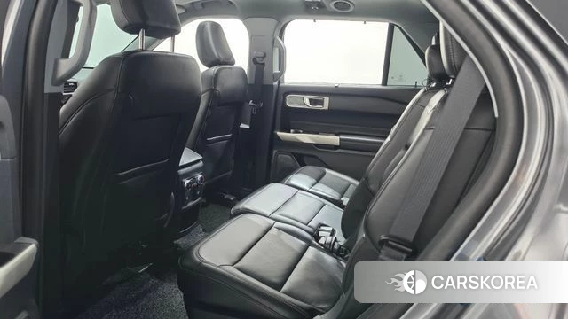 Ford Explorer 6th Generation 2021 Серый из Кореи, фото 2
