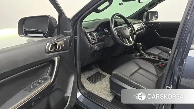 Ford Ranger 3rd Generation 2022 Серый из Кореи, фото 2