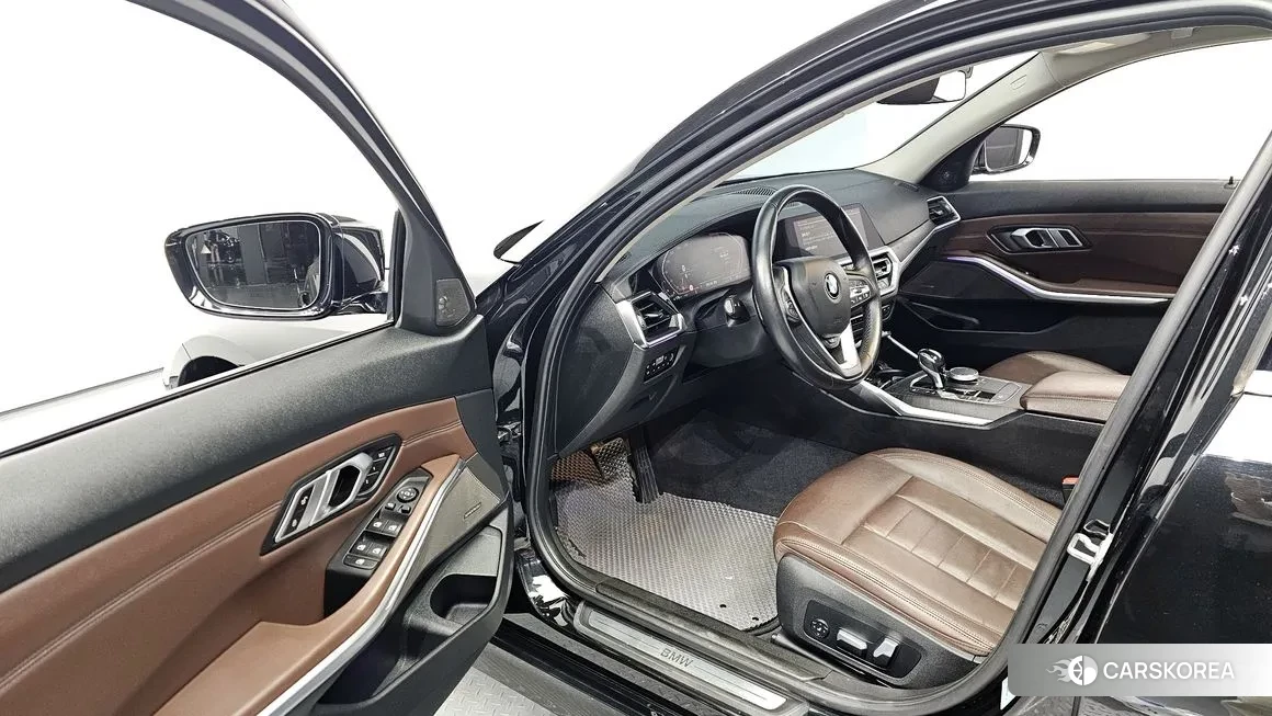 BMW 3 Series (G20) id 2102924 из Кореи 2