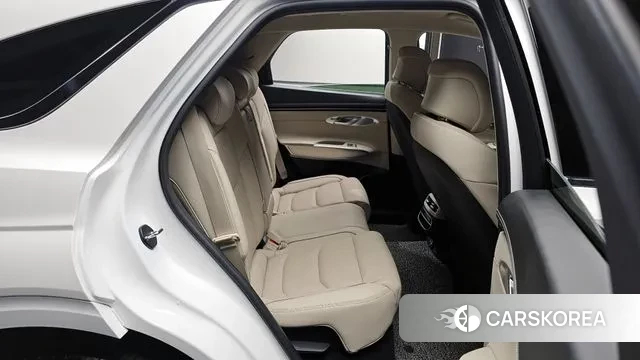 Genesis GV70 2024 Белый из Кореи, фото 2