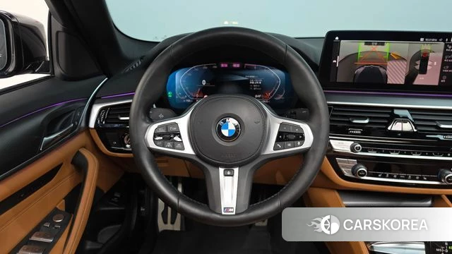 BMW 5 Series (G30) 2021 Черный из Кореи, фото 2
