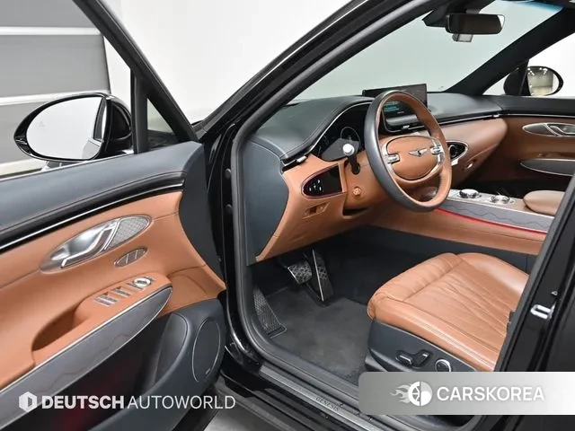 Genesis GV70 2023 Черный из Кореи, фото 2