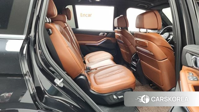 BMW X7 (G07) 2025 Черный из Кореи, фото 2